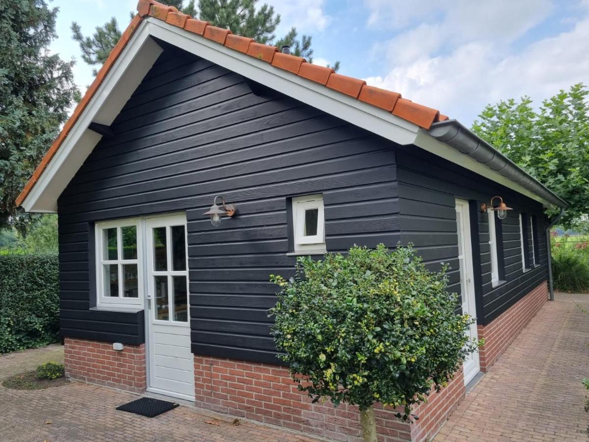 Vakantiehuisje Achter Odiliapeel Exterior photo